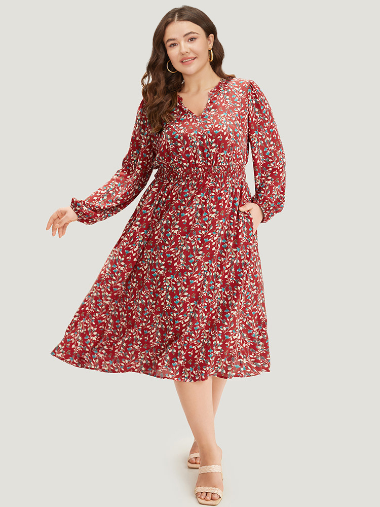 

Plus Size Ditsy Floral Pocket Shirred Notched Dress Crimson Women Elastic cuffs Notched collar Long Sleeve Curvy Midi Dress BloomChic