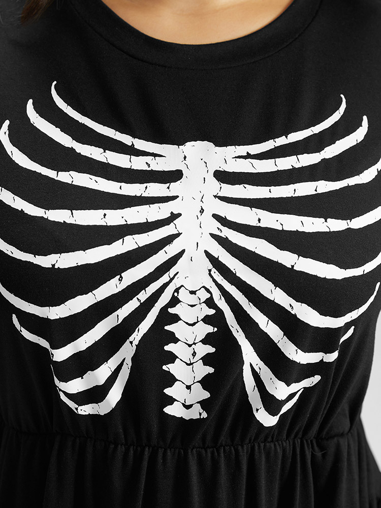 

Plus Size Halloween Skull Print Pocket Elastic Waist Dress Black Women Casual Gathered Curvy Midi Dress BloomChic