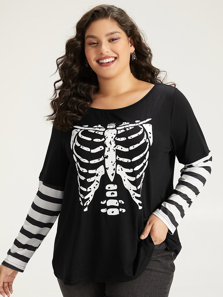 

Plus Size Halloween Striped & Skull Print Patchwork T-shirt Black Women Casual Printed Halloween Festival-Halloween T-shirts BloomChic