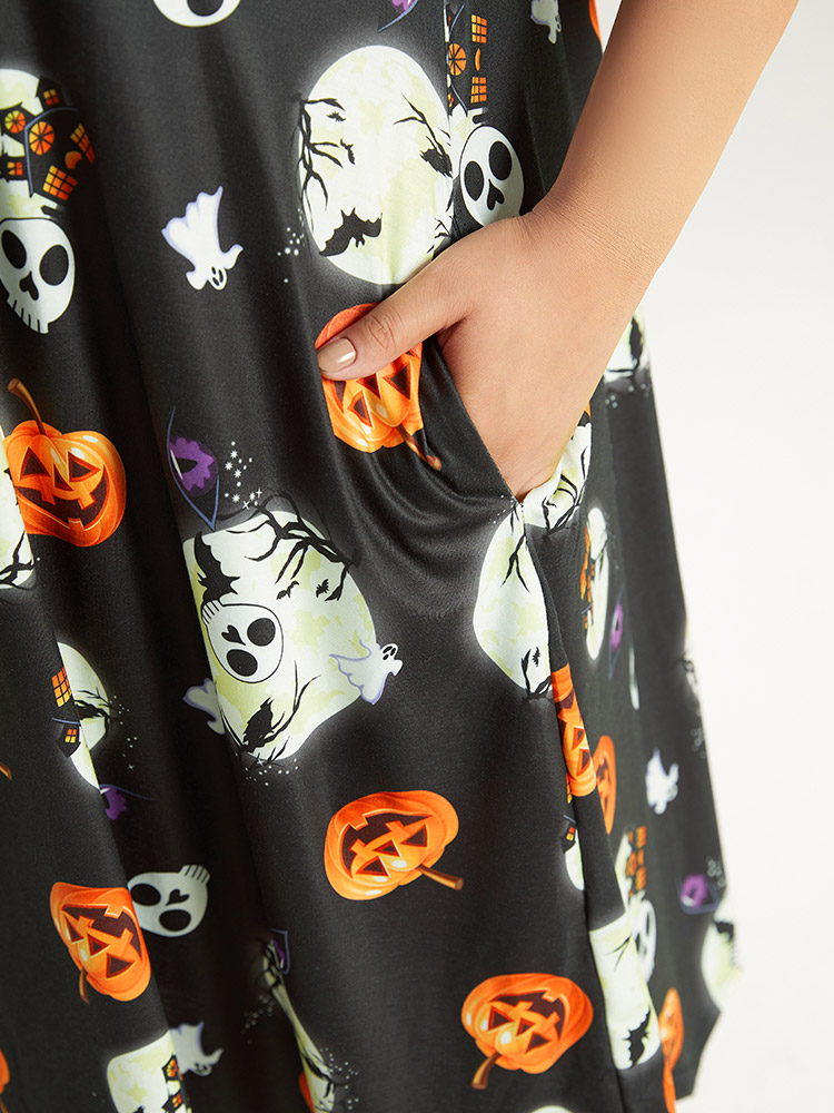 Loungewear | Halloween Graphic Round Neck Sleep Midi Dress | BloomChic 