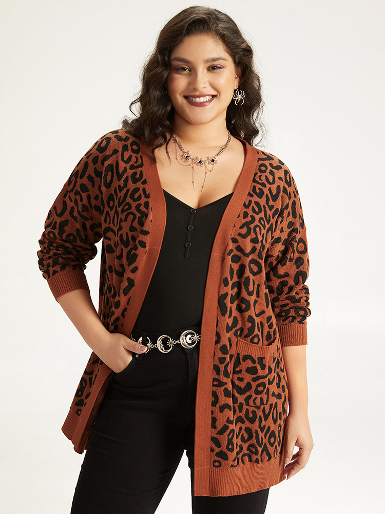 

Plus Size Halloween Leopard Print Patched Pocket Split Side Cardigan Leopard Women Casual Loose Long Sleeve Festival-Halloween Cardigans BloomChic