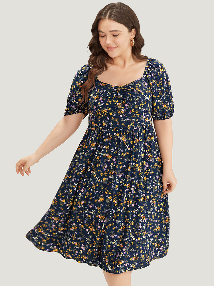 

Plus Size Ditsy Floral Ruched Square Neck Puff Sleeve Dress Navy Women Office Elastic cuffs Square Neck Short sleeve Curvy Midi Dress BloomChic