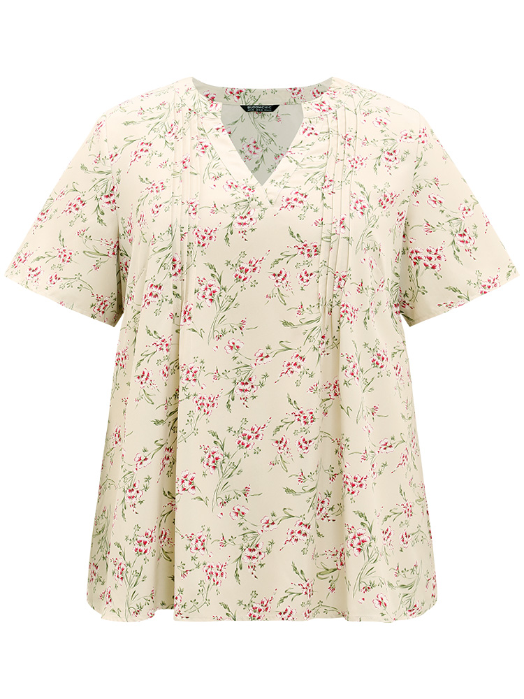 

Plus Size Beige Floral Print Notched Pleated Detail Blouse Women Elegant Short sleeve Notched collar Dailywear Blouses BloomChic