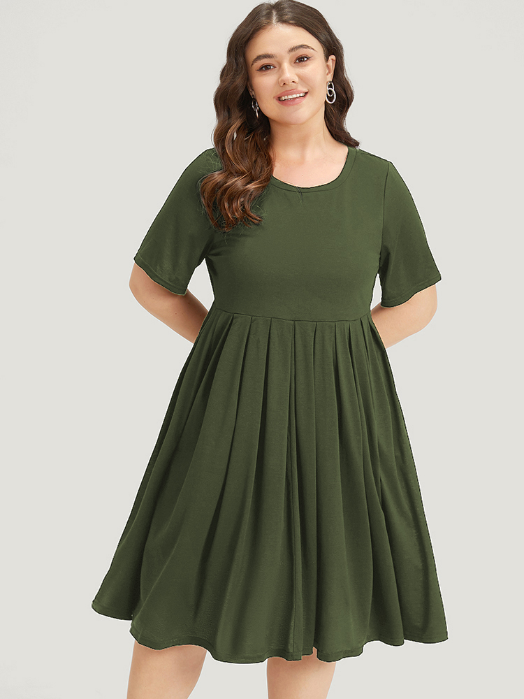 

Plus Size Supersoft Essentials Solid Pleated Round Neck Midi Dress ArmyGreen Women Casual Plain Round Neck Short sleeve Curvy Midi Dress BloomChic