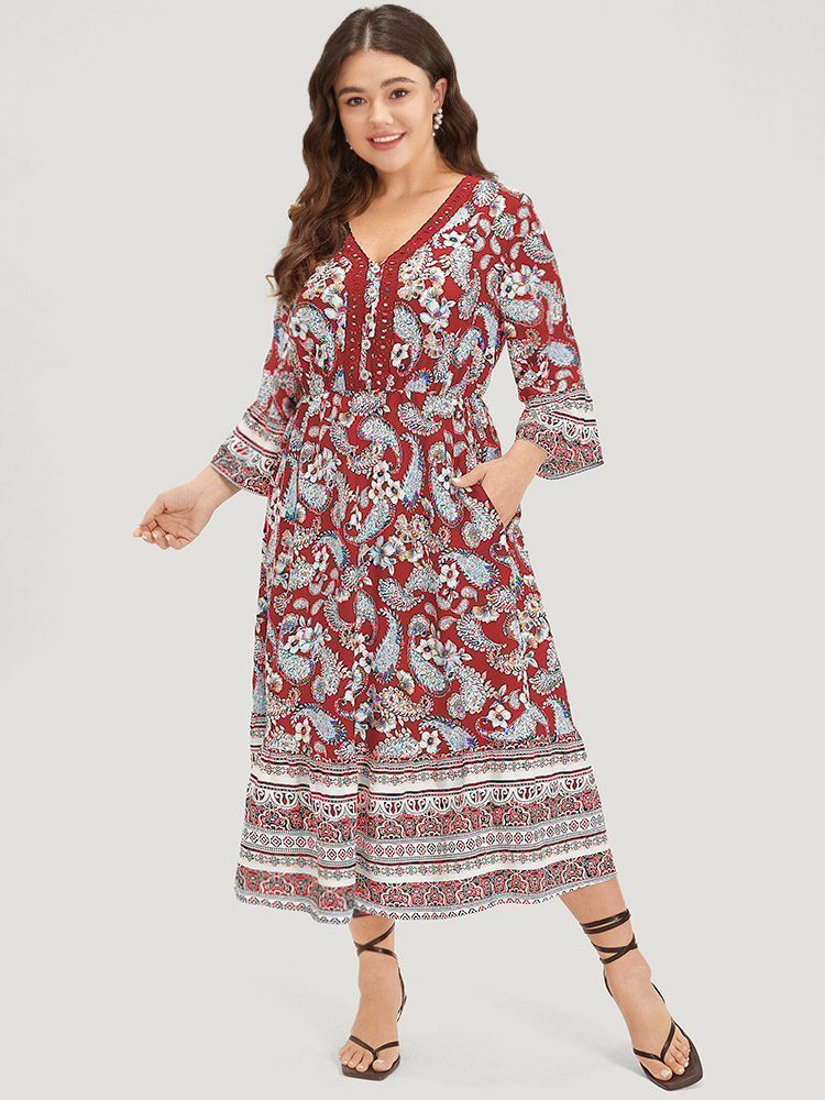 

Plus Size Floral & Paisley Print Elastic Waist Button Detail Dress Crimson Women Vacation Printed V-neck Elbow-length sleeve Curvy Midi Dress BloomChic