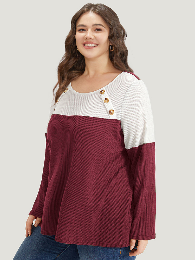 Plus Size Colorblock Contrast Button Detail Crew Neck T-shirt Burgundy Women Casual Contrast Plain Round Neck Dailywear T-shirts BloomChic 18-20/2X 