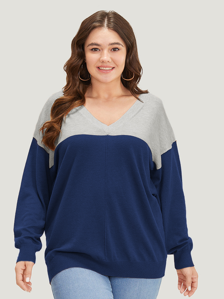 

Plus Size Supersoft Essentials Colorblock Two Tone Patchwork V Neck Pullover Navy Women Casual Loose Long Sleeve V-neck Dailywear Pullovers BloomChic