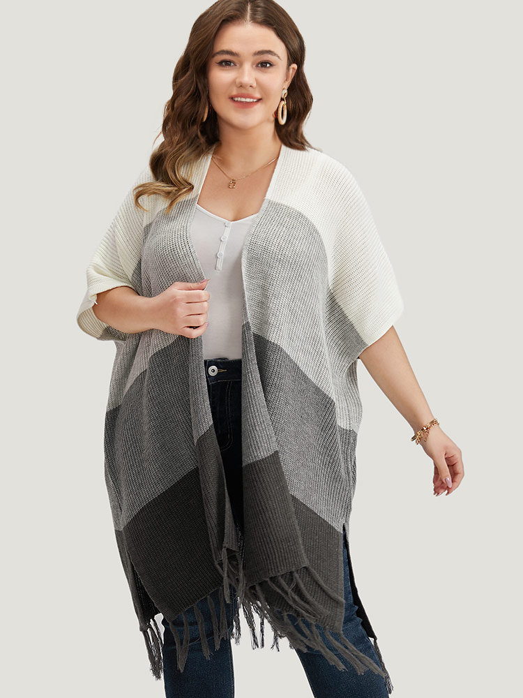 Plus Size Cardigans | Colorblock Fringe Trim Batwing Sleeve Split Side Cardigan | BloomChic 