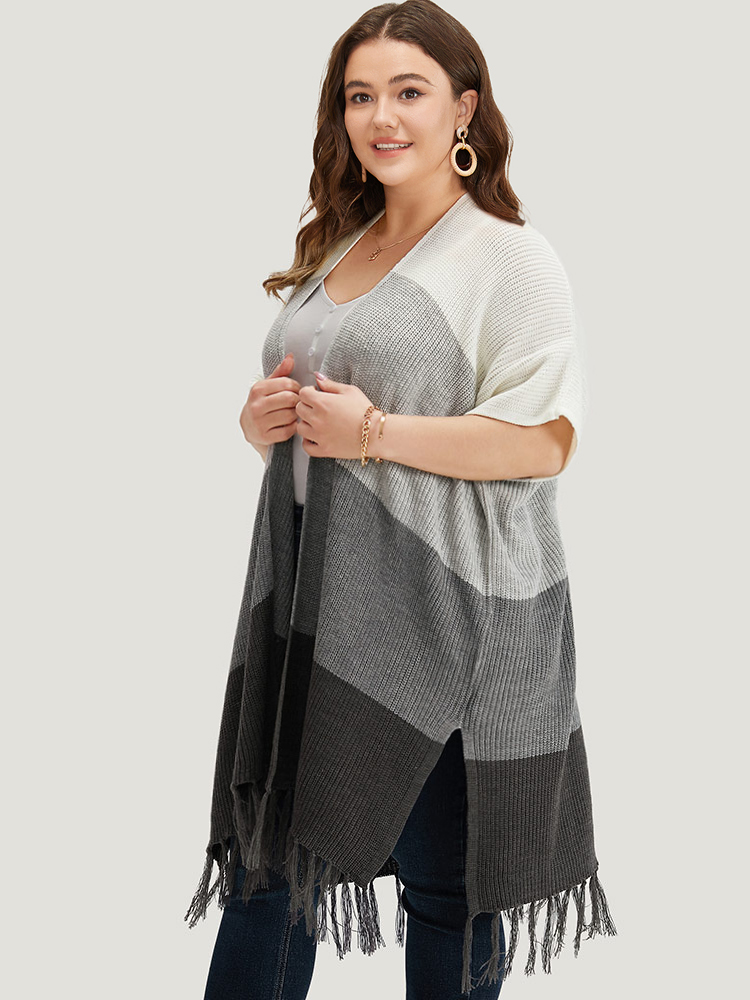 Plus Size Cardigans | Colorblock Fringe Trim Batwing Sleeve Split Side Cardigan | BloomChic 