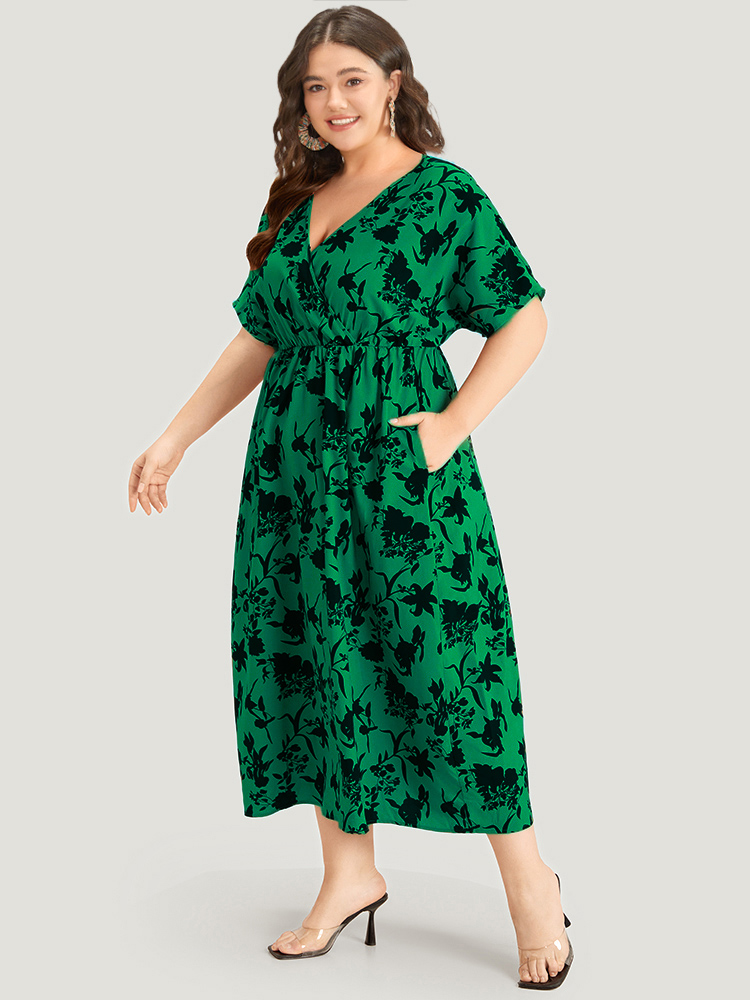 

Plus Size Silhouette Floral Print Surplice Neck Elastic Waist Dress Green Women Elegant Wrap V-neck Short sleeve Curvy Midi Dress BloomChic