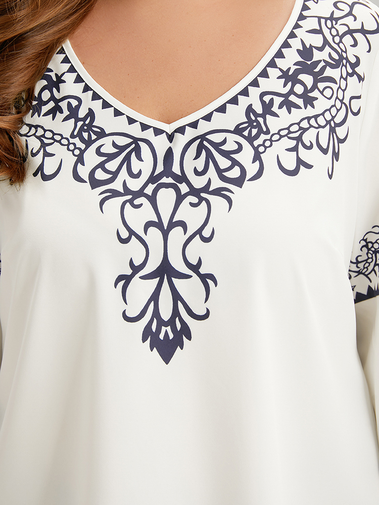 Plus Size WhiteSmoke Boho Print V Neck Petal Sleeve Blouse Women Vacation Elbow-length sleeve V-neck Dailywear Blouses BloomChic 28/5X 