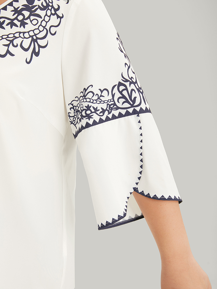 Plus Size WhiteSmoke Boho Print V Neck Petal Sleeve Blouse Women Vacation Elbow-length sleeve V-neck Dailywear Blouses BloomChic 28/5X 
