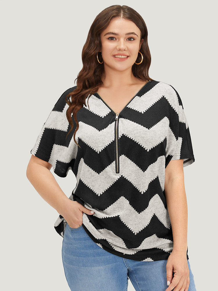 

Plus Size Striped Zipper Batwing Sleeve T-shirt White Women Casual Zipper Striped V-neck Dailywear T-shirts BloomChic