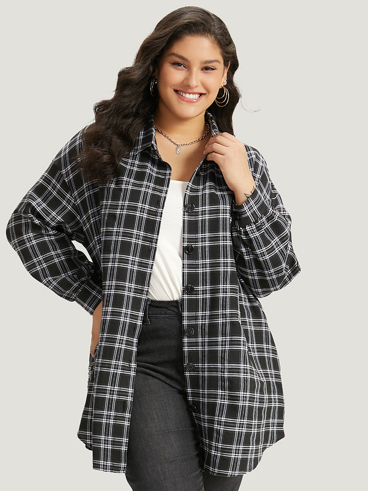 

Plus Size Plaid Button Fly Curved Hem Shirt Collar Coat Women Black Casual Arc Hem Ladies Dailywear Winter Coats BloomChic