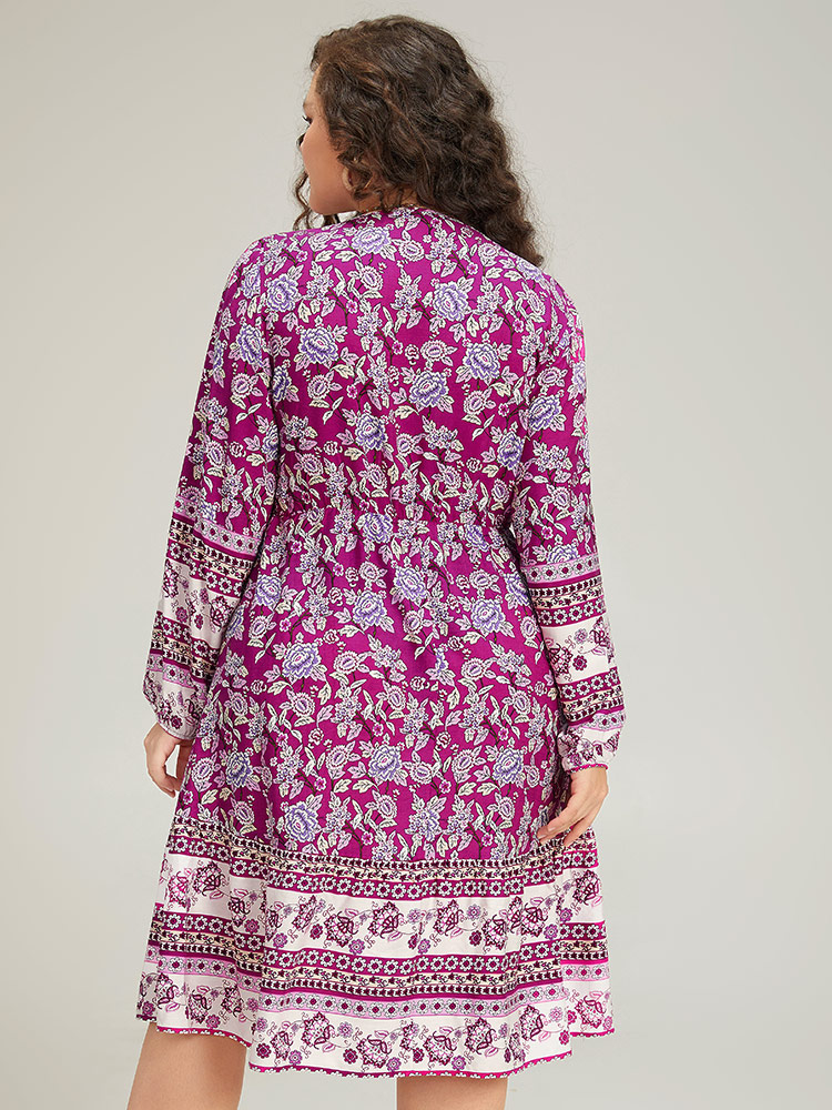 Plus Size Bandana Print Pocket V Neck Shirred Dress Purple Women Vacation Elastic cuffs V-neck Long Sleeve Curvy Midi Dress BloomChic 28/5X 