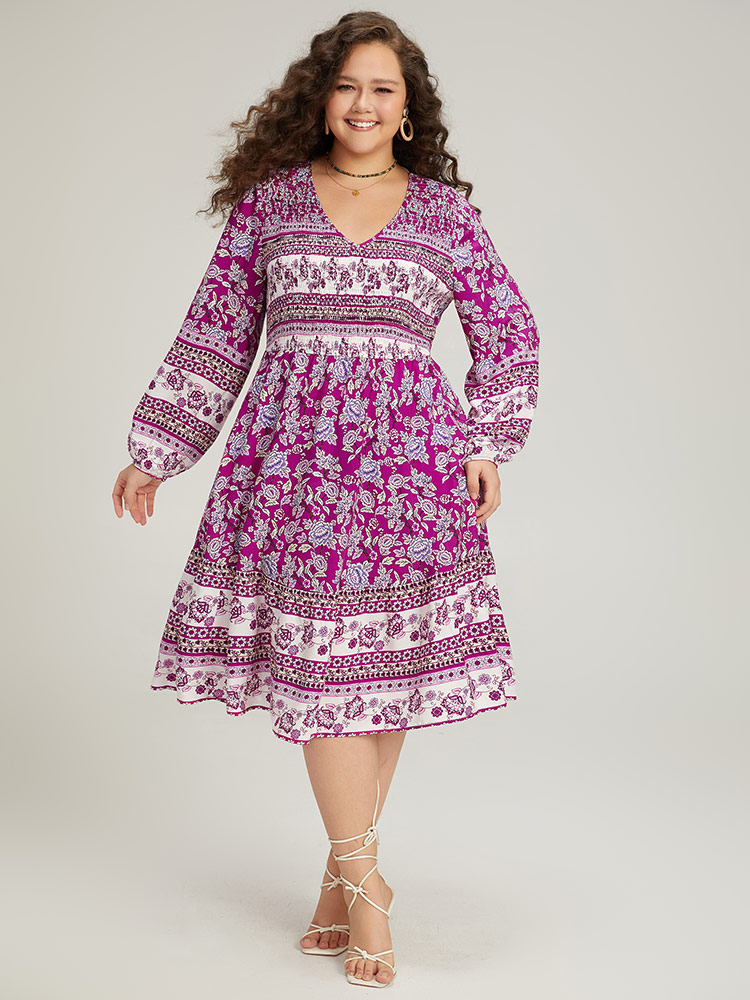 Plus Size Bandana Print Pocket V Neck Shirred Dress Purple Women Vacation Elastic cuffs V-neck Long Sleeve Curvy Midi Dress BloomChic 28/5X 