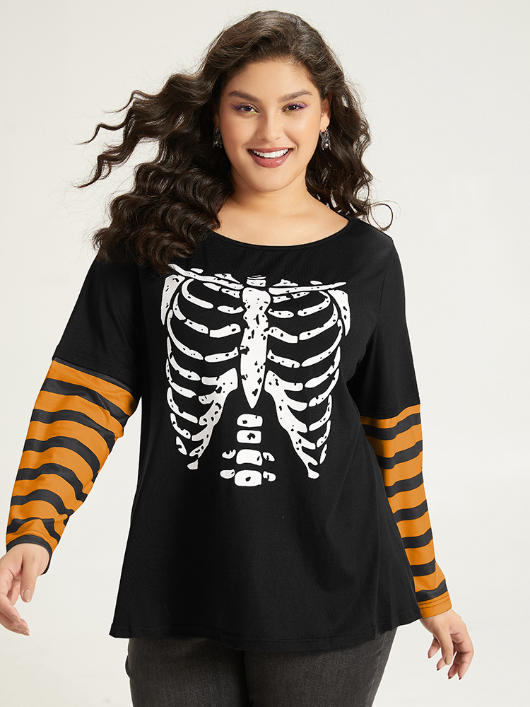 Plus Size Women Festival-Halloween Halloween Printed Regular Sleeve Long Sleeve Round Neck Casual T-shirts BloomChic 