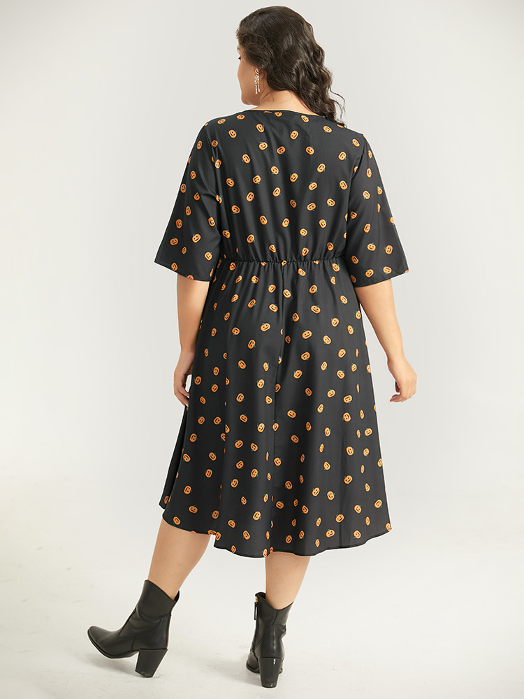 

Plus Size Halloween Pumpkin Print Pocket Elastic Waist Dress Black Women Elegant Gathered V-neck Half Sleeve Curvy Midi Dress BloomChic