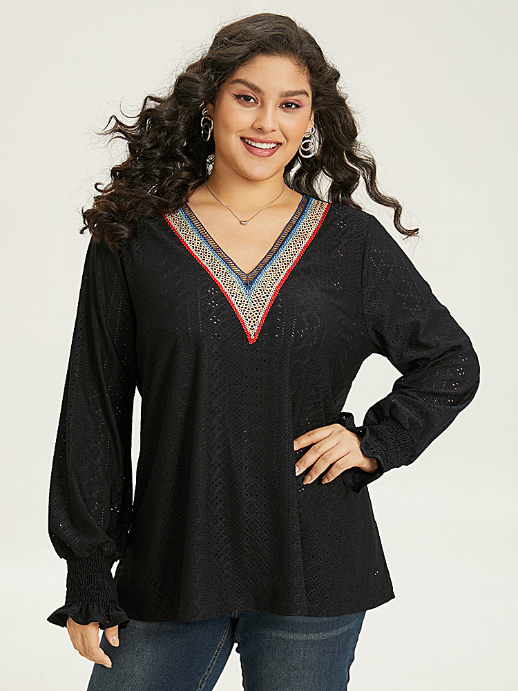 

Plus Size Contrast Webbing Hollow Out V Neck Shirred T-shirt Black V-neck Long Sleeve Elegant Jersey Tops