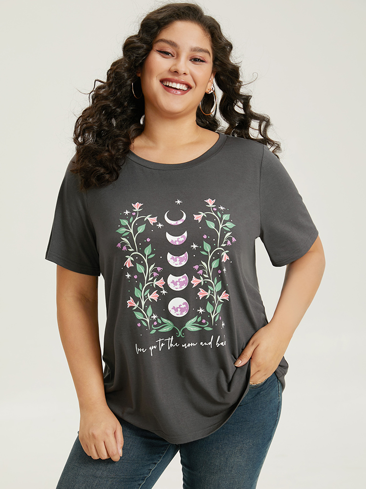 

Plus Size Moon & Star Print Crew Neck T-shirt DimGray Women Casual Printed Star and moon Dailywear T-shirts BloomChic