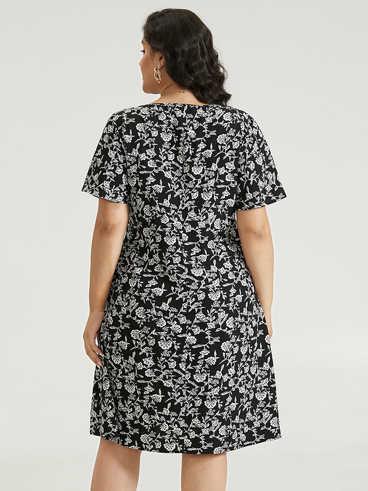 Plus Size Women Dailywear Plants Patchwork Regular Sleeve Short sleeve V-neck Pocket Elegant Dresses BloomChic 
