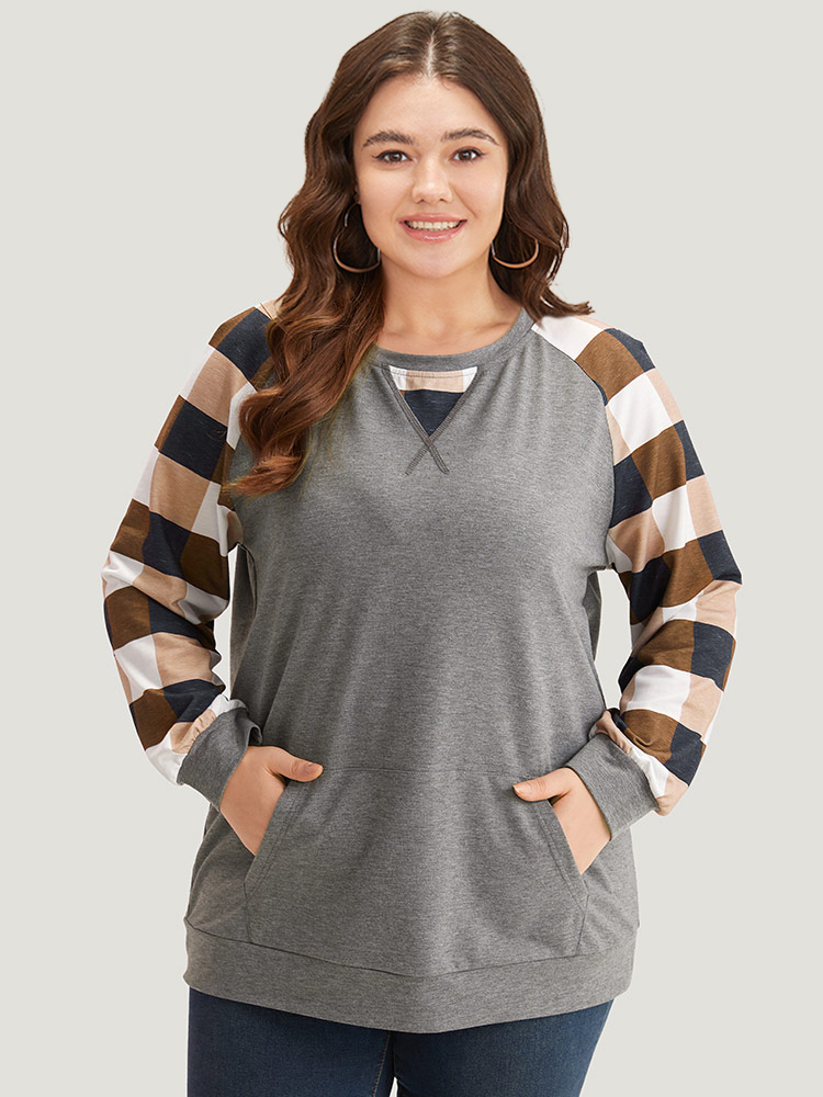 

Plus Size Colorblock Contrast Pocket Stitch Sweatshirt Women Gray Casual Elastic cuffs Round Neck Dailywear Sweatshirts BloomChic