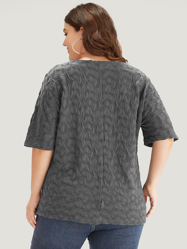 

Plus Size Plain Textured V Neck Half Sleeve T-shirt Gray Women Elegant Texture Plain V-neck Dailywear T-shirts BloomChic