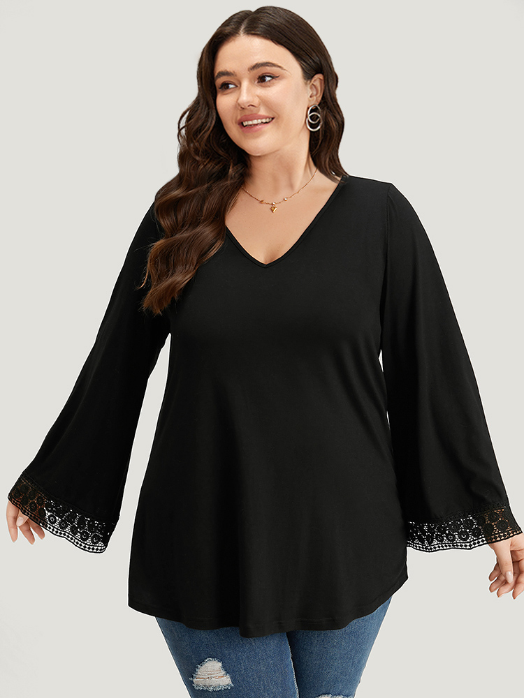 

Contrast Lace V Neck Bell Sleeve T-shirt, Black