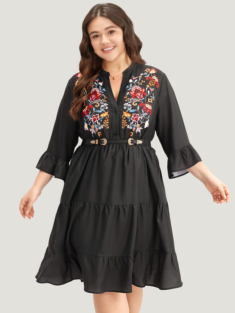 

Plus Size Floral Print Ruffles Plicated Detail Dress Black Women Casual Printed Notched collar Elbow-length sleeve Curvy Midi Dress BloomChic