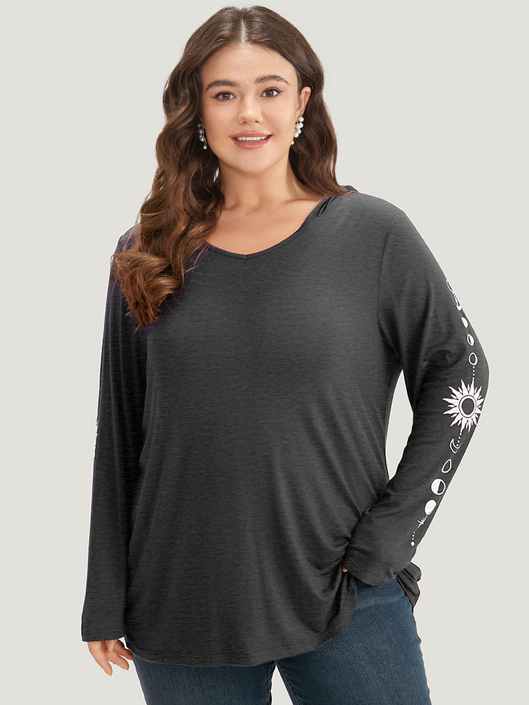 

Plus Size Moon & Star Print Hooded Long Sleeve T-shirt DimGray Women Casual Printed Star and moon Hooded Everyday T-shirts BloomChic