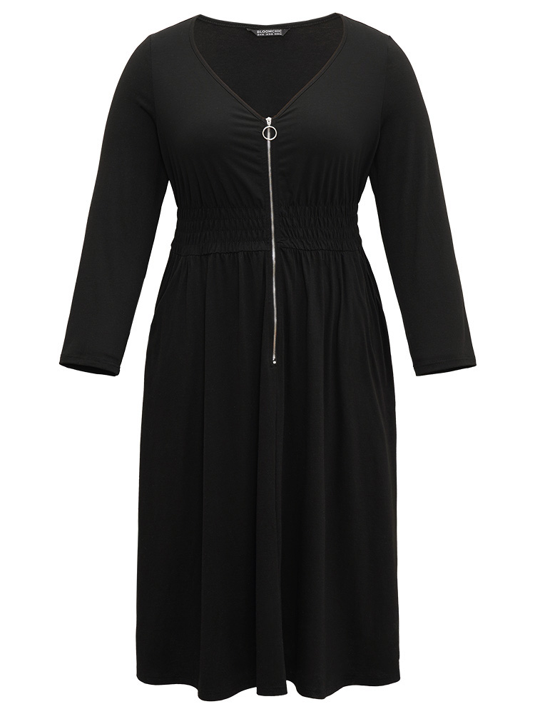 

Plus Size Supersoft Essentials Solid Pocket Zipper Shirre Dress Black Women Basics Plain V-neck Long Sleeve Curvy Midi Dress BloomChic