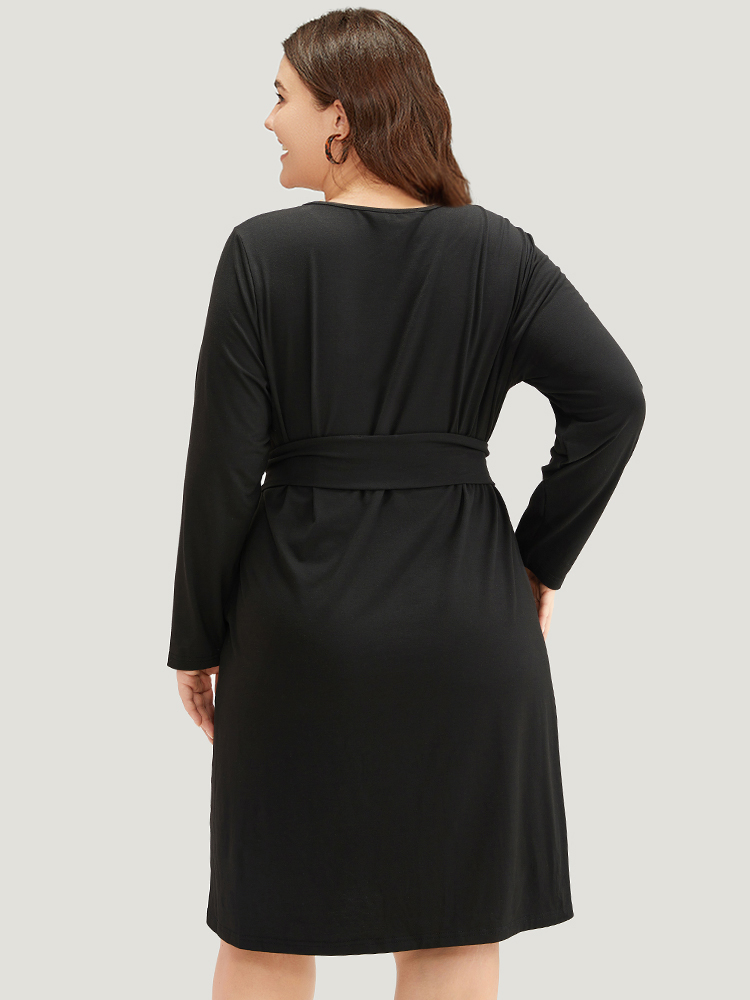 Plus Size Women Dailywear Plain Plain Regular Sleeve Long Sleeve Round Neck Pocket Casual Dresses BloomChic 