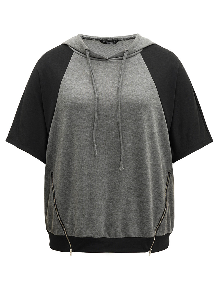 Plus Size Women Dailywear Plain Drawstring Regular Raglan sleeve Short sleeve Hooded Casual Sweatshirts BloomChic 