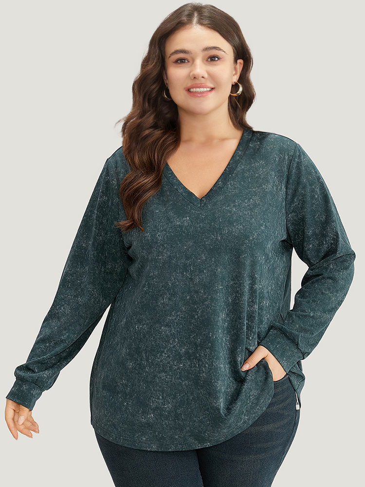 

Plus Size Solid Vintage V Neck Sweatshirt Women Cyan Casual Plain V-neck Dailywear Sweatshirts BloomChic