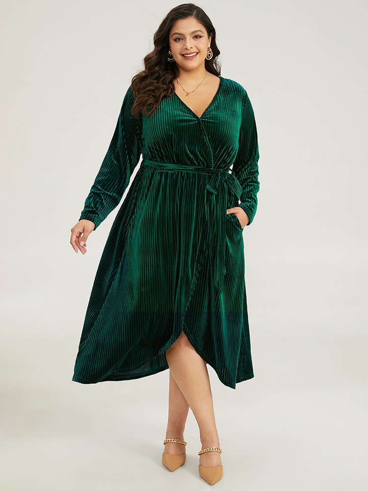 

Plus Size Velvet Rib Knit Wrap Hem Pocket Belted Dress DarkGreen Women Elegant Wrap V-neck Long Sleeve Curvy Midi Dress BloomChic