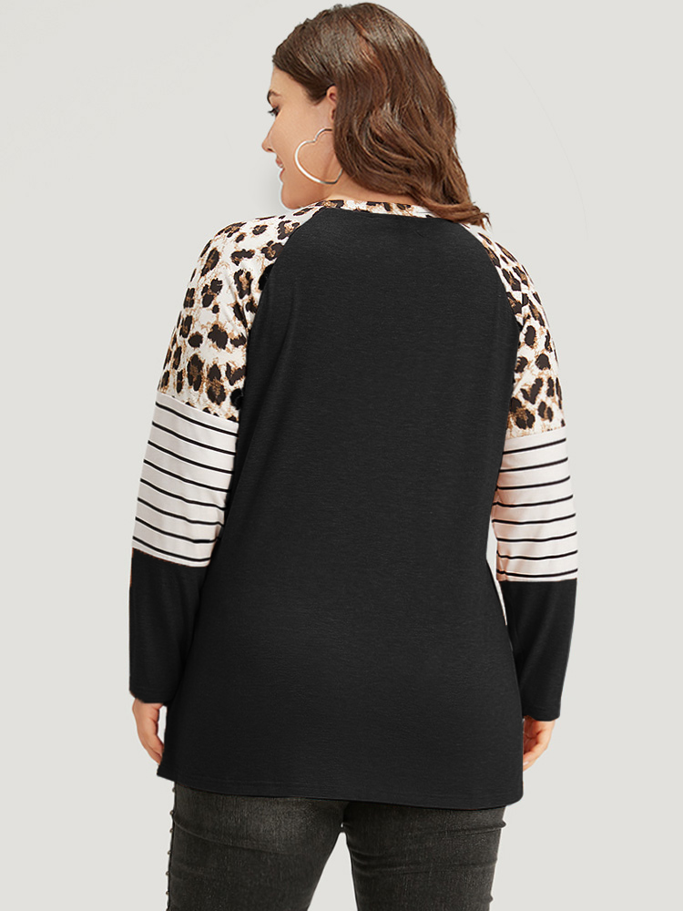 Plus Size Striped Patchwork Leopard Print Crew Neck T-shirt Black Women Casual Contrast Leopard Round Neck Dailywear T-shirts BloomChic 30/6X 