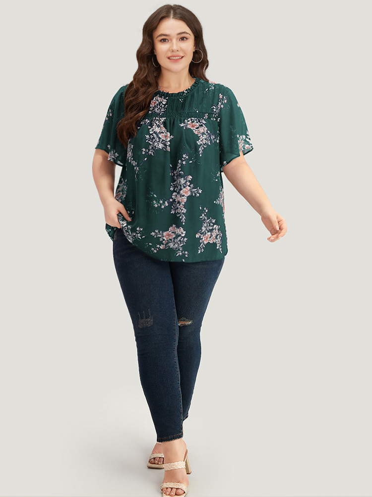 

Plus Size DarkGreen Floral Print Frill Trim Shirred Flutter Sleeve Blouse Women Elegant Short sleeve Round Neck Dailywear Blouses BloomChic