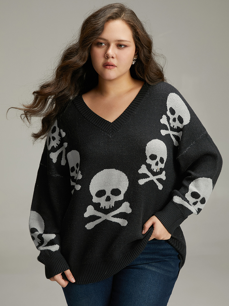 

Plus Size Supersoft Essentials Halloween Skull Print V Neck Pullover Black Women Casual Long Sleeve V-neck Festival-Halloween Pullovers BloomChic