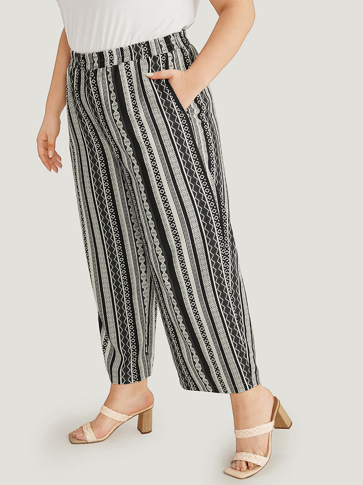 Plus Size Bandana Print Elastic Waist Pocket Pants Women Black Resort Wide Leg High Rise Vacation Pants BloomChic 14-16/1X 