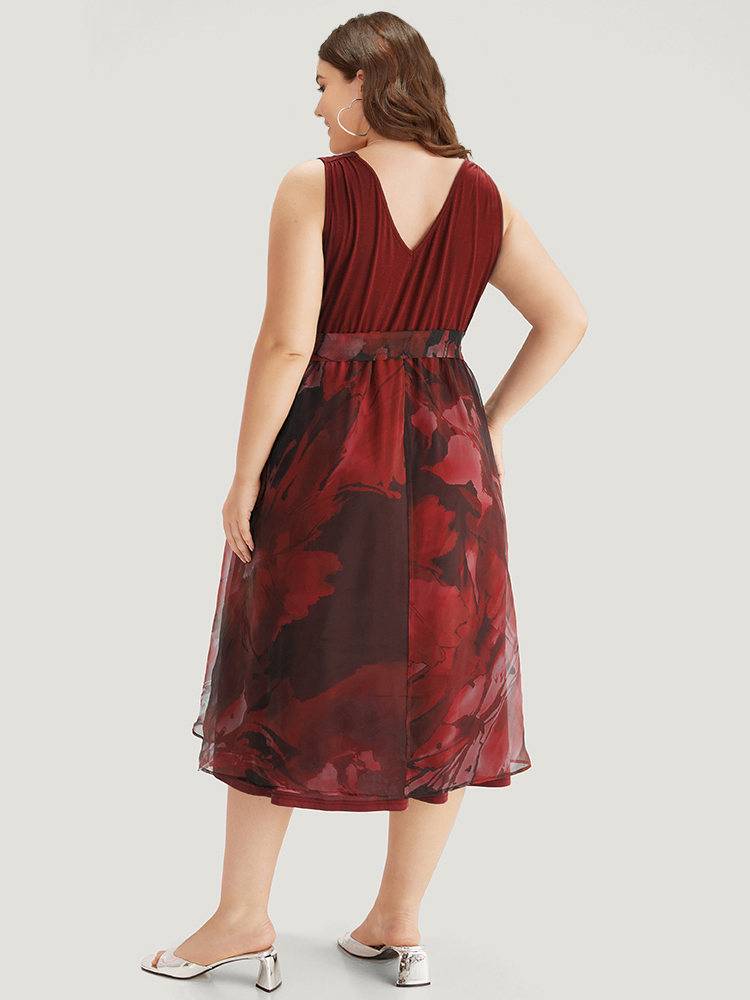 

Plus Size Floral Print Belted Patchwork Pocket Tank Dress Burgundy Women Glamour Wrap Overlap Collar Sleeveless Curvy Midi Dress BloomChic