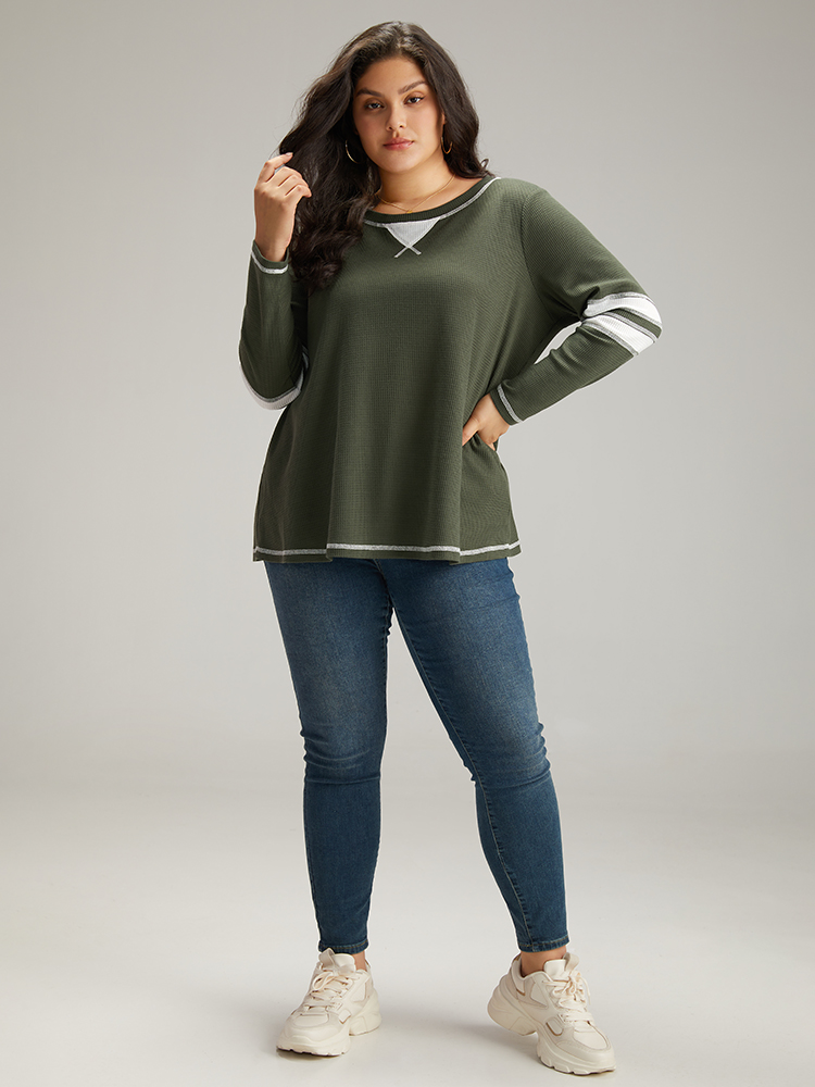 

Plus Size Waffle Knit Striped Contrast Stitch T-shirt Green Women Casual Contrast Striped Round Neck Dailywear T-shirts BloomChic