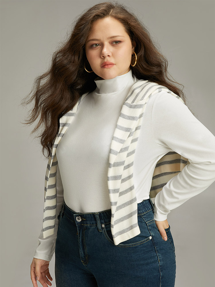 Plus Size Cotton Solid Mock Neck T-shirt White Women Casual Plain Plain Mock Neck Dailywear T-shirts BloomChic 26/4X 