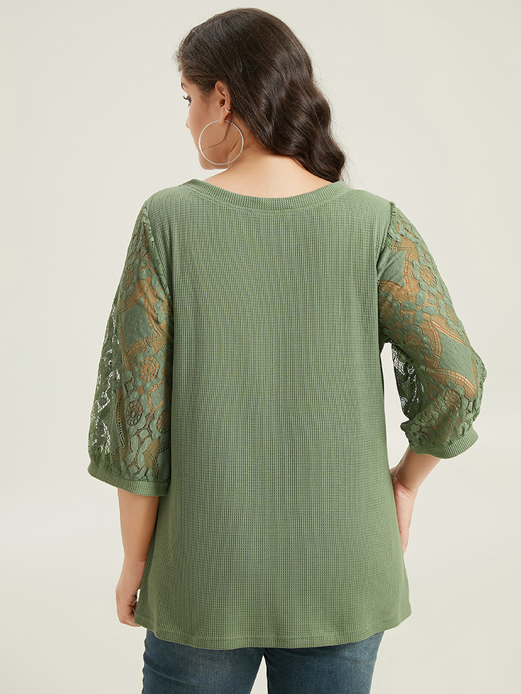 Plus Size Women Dailywear Plain Plain Regular Sleeve Elbow-length sleeve Notched collar Elegant T-shirts BloomChic 