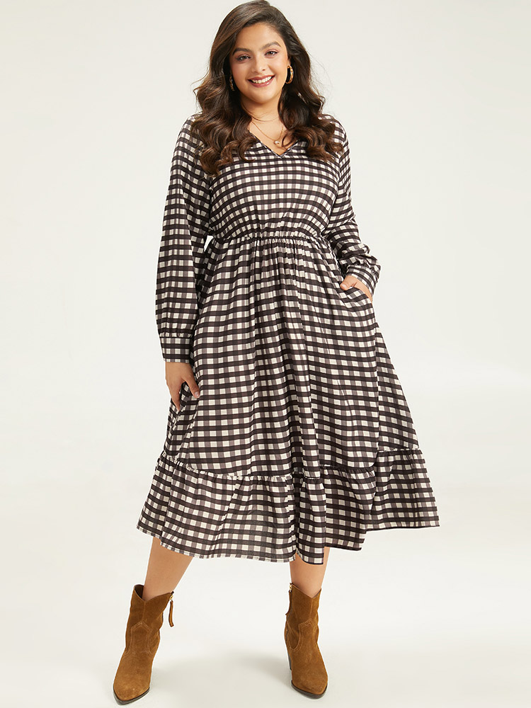 

Plus Size Gingham Pocket Elastic Waist Ruffle Hem Dress DarkBrown Women Casual Printed V-neck Long Sleeve Curvy Midi Dress BloomChic