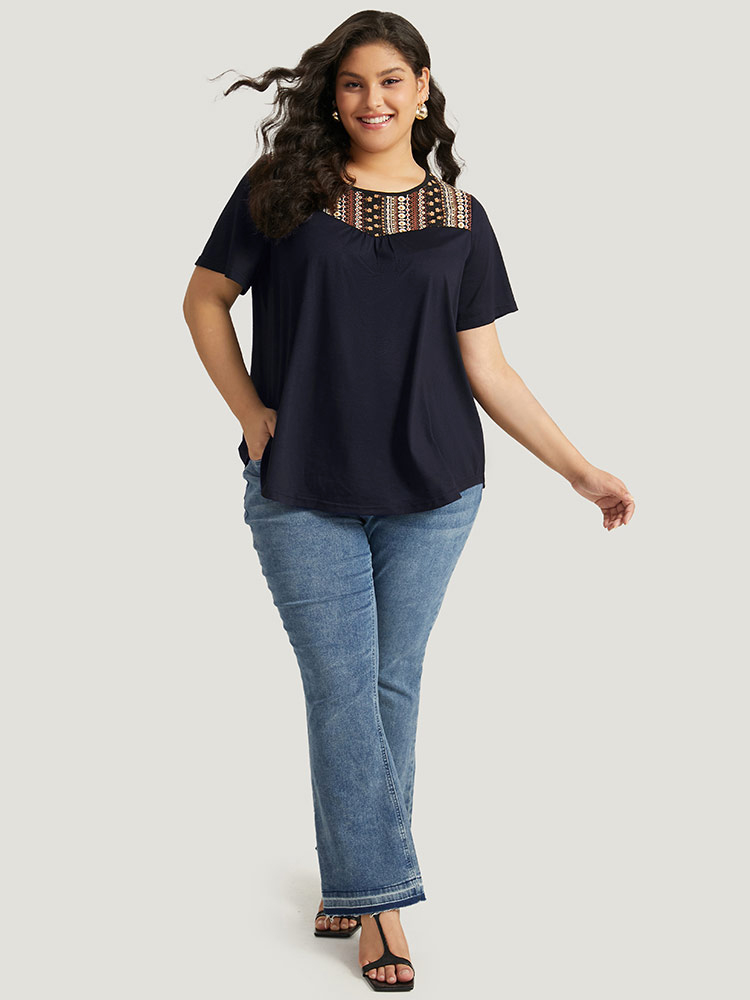 Plus Size Bandana Striped Patchwork Gathered T-shirt Midnight Women Elegant Printed Bohemian Print Round Neck Dailywear T-shirts BloomChic 14-16/1X 