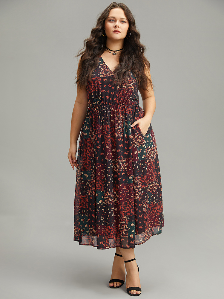 Plus Size Floral Print Pocket Contrast Tank Dress Scarlet Women Vacation Printed V-neck Sleeveless Curvy Midi Dress BloomChic 22-24/3X 
