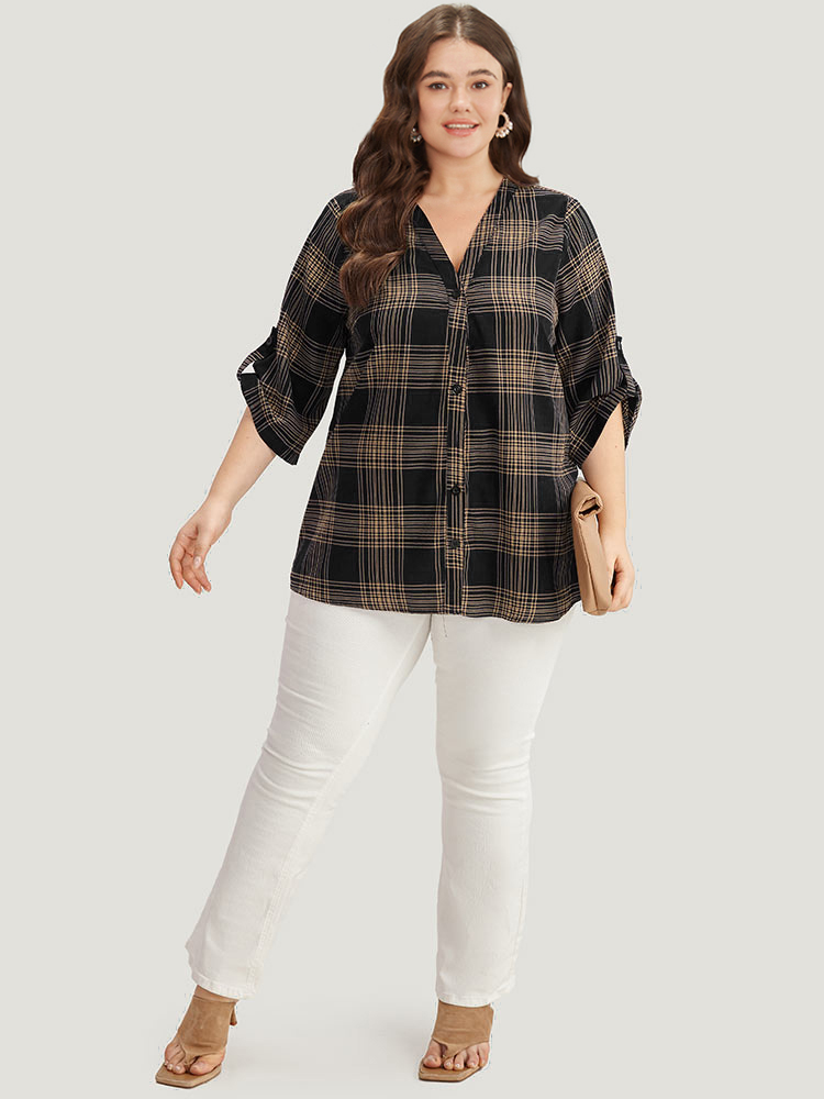 

Plus Size Black Plaid Button Through Roll Tab Sleeve Blouse Women Office Half Sleeve V-neck Work Blouses BloomChic