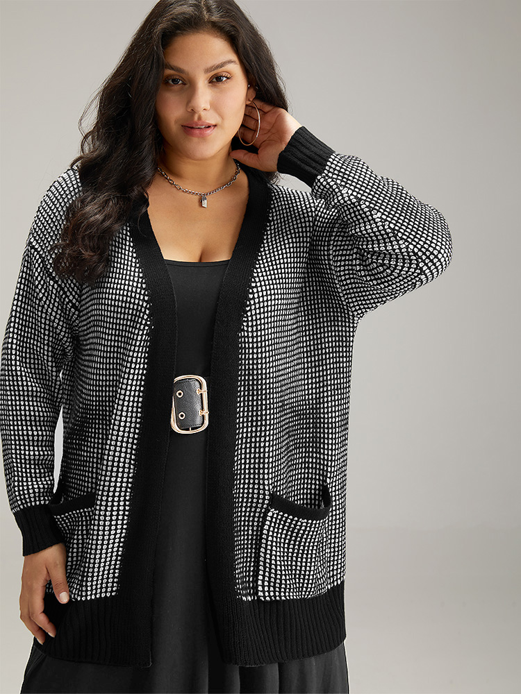 

Plus Size Polka Dot Patched Pocket Drop Shoulder Cardigan Black Women Basics Loose Long Sleeve Dailywear Cardigans BloomChic