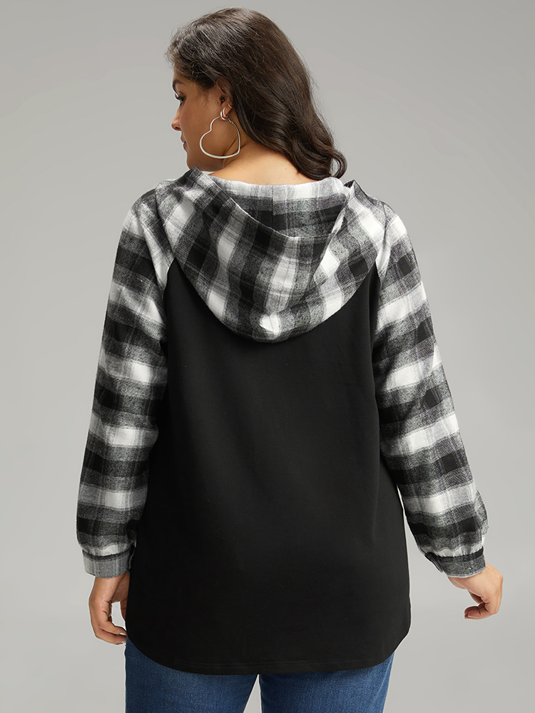 

Plus Size Plaid Print Hooded Patchwork Sweatshirt Women Black Casual Patchwork Hooded Everyday Sweatshirts BloomChic