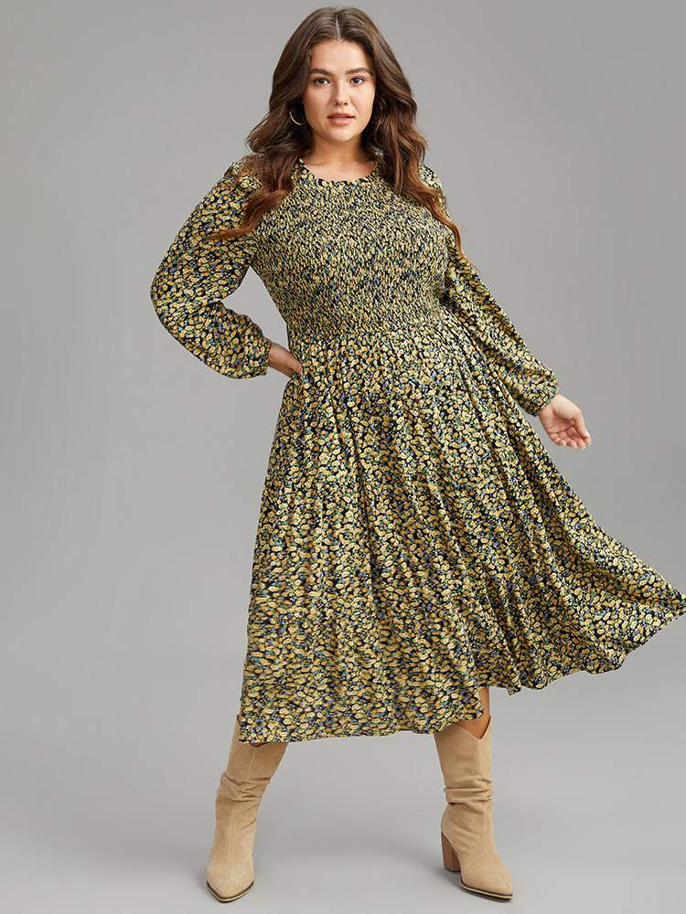 Plus Size Ditsy Floral Shirred Pocket Pleated Frill Trim Dress Black Women Elegant Elastic cuffs Round Neck Long Sleeve Curvy Midi Dress BloomChic 12/L 